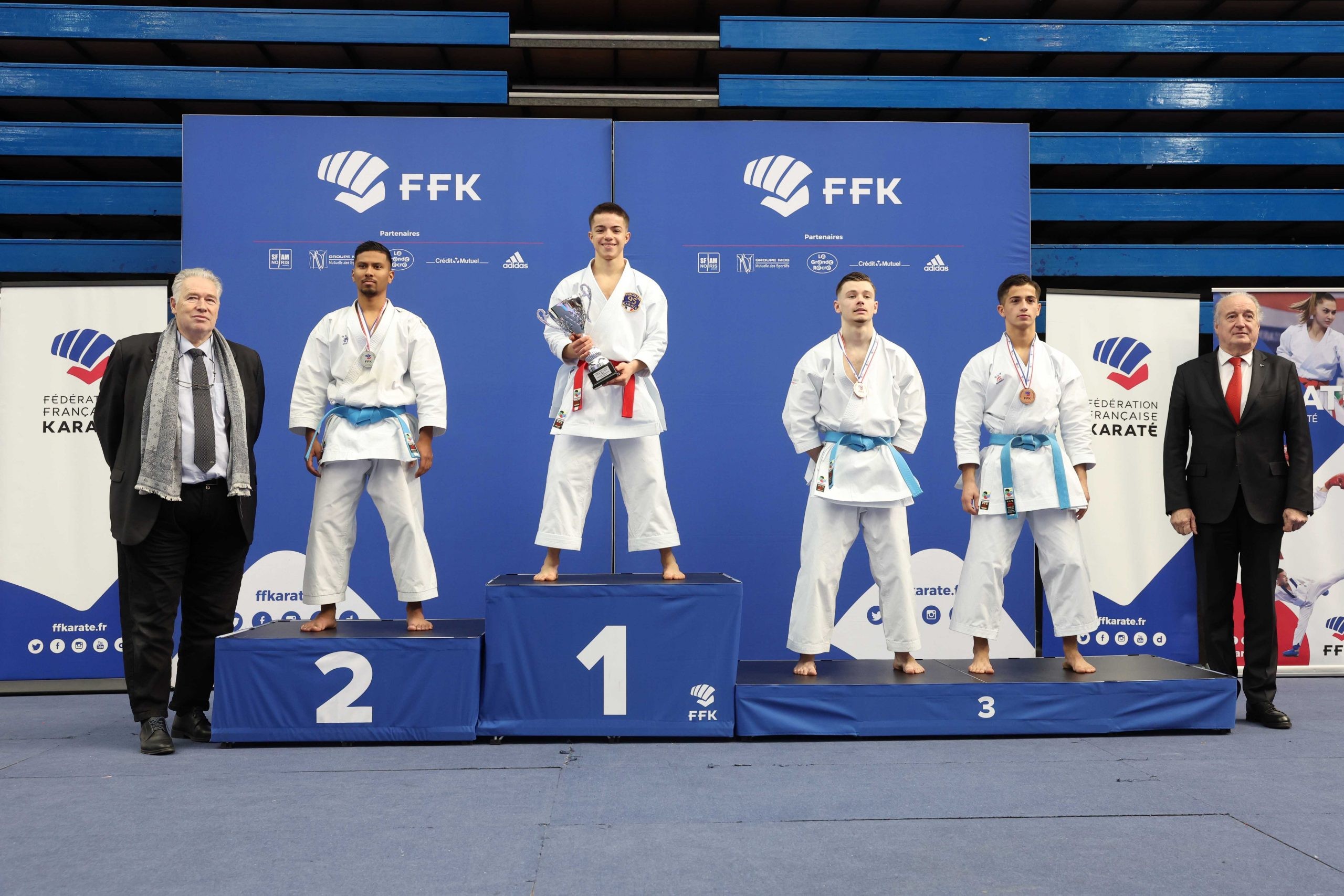 Podium kata h